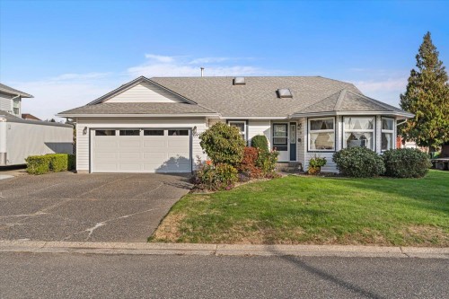 6930 Coach Lamp Drive  Chilliwack, BC V2R 2V4