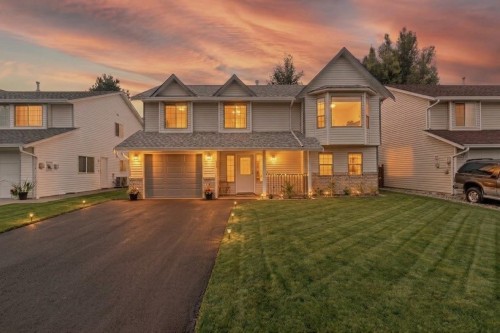 7487 Garnet Drive  Chilliwack, BC V2R 3B1