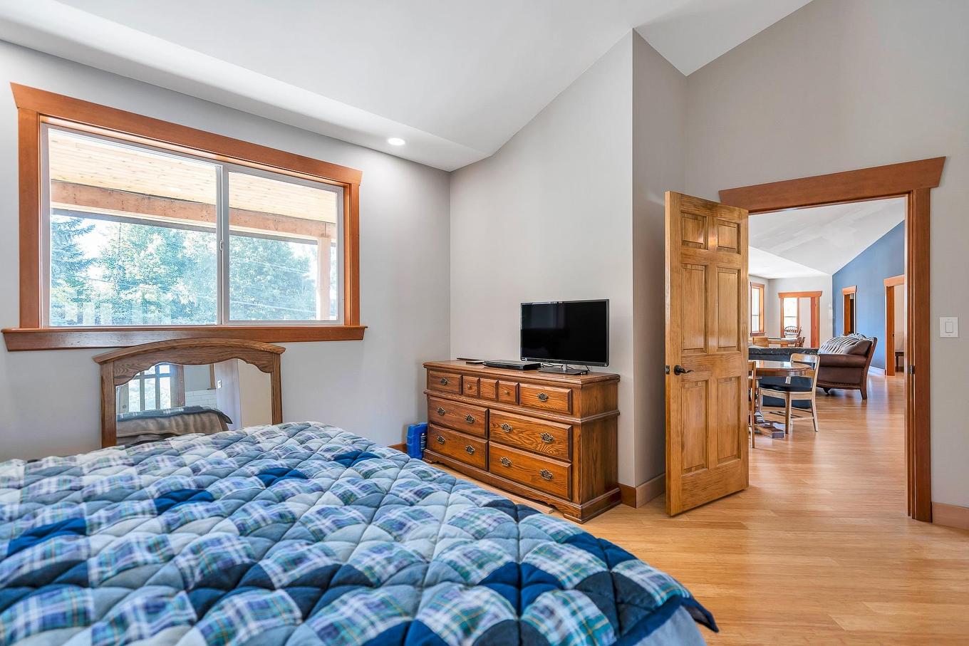 857 Bradner Road, Abbotsford, BC