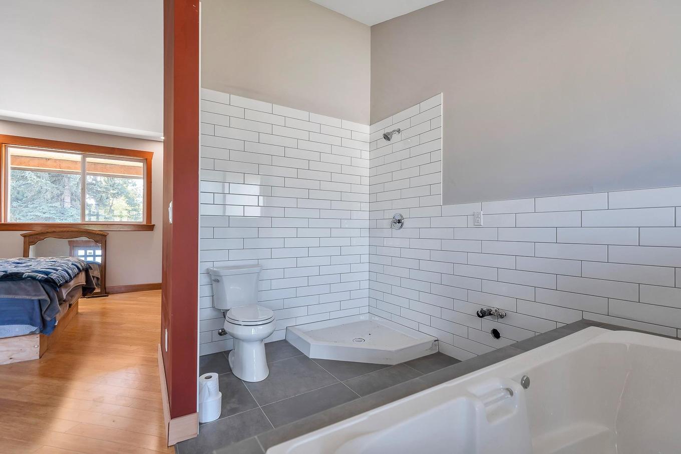 857 Bradner Road, Abbotsford, BC