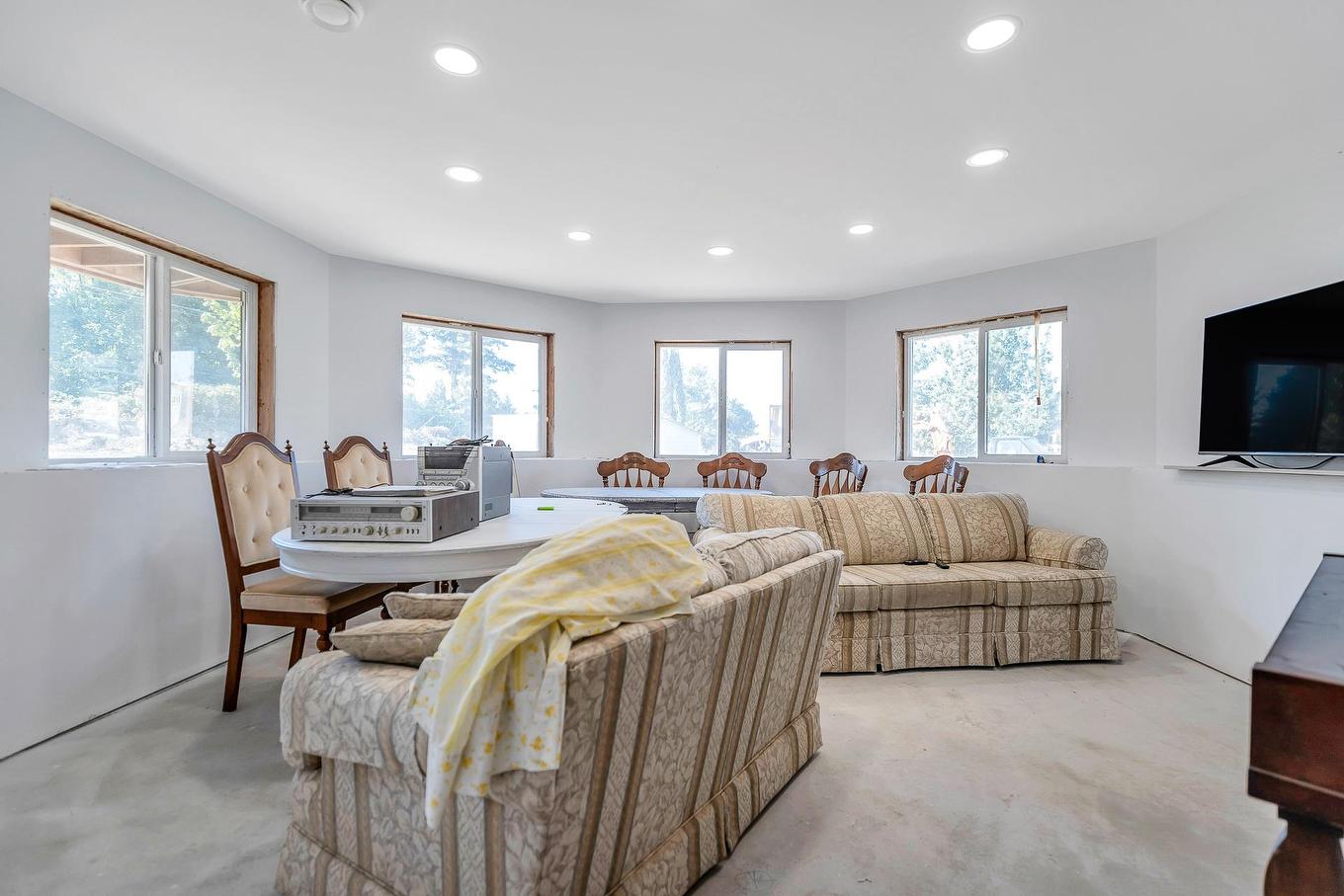 857 Bradner Road, Abbotsford, BC