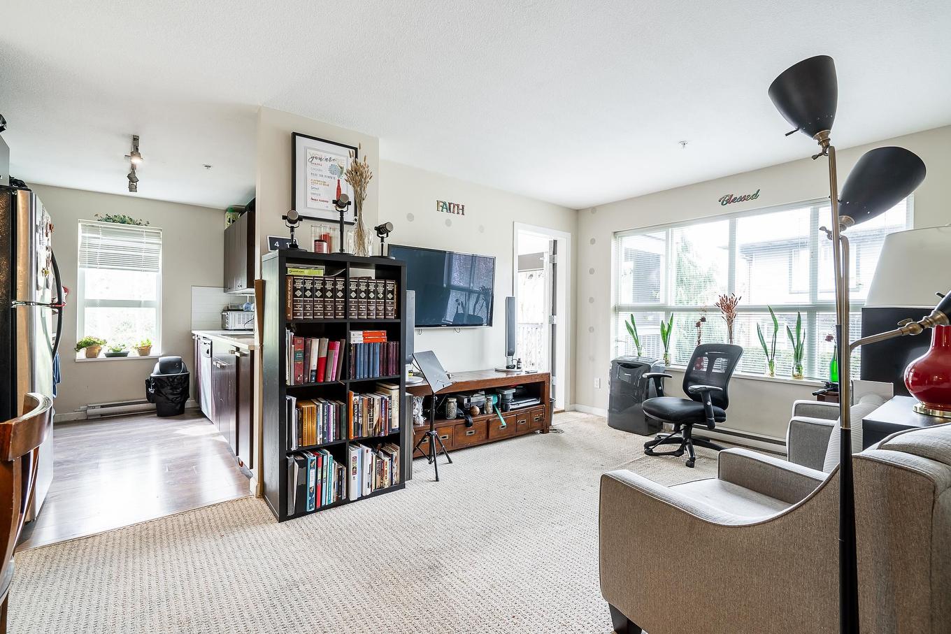 204-18755 68 Avenue, Surrey, BC