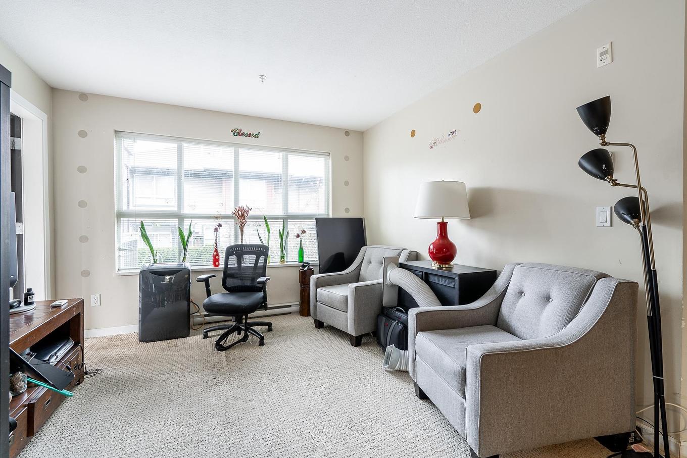 204-18755 68 Avenue, Surrey, BC