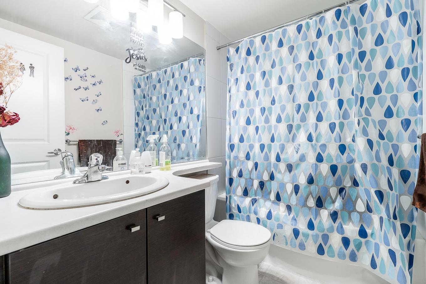 204-18755 68 Avenue, Surrey, BC