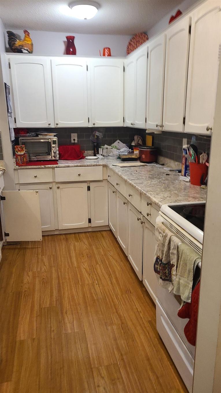 306-1354 Winter Street, White Rock, BC