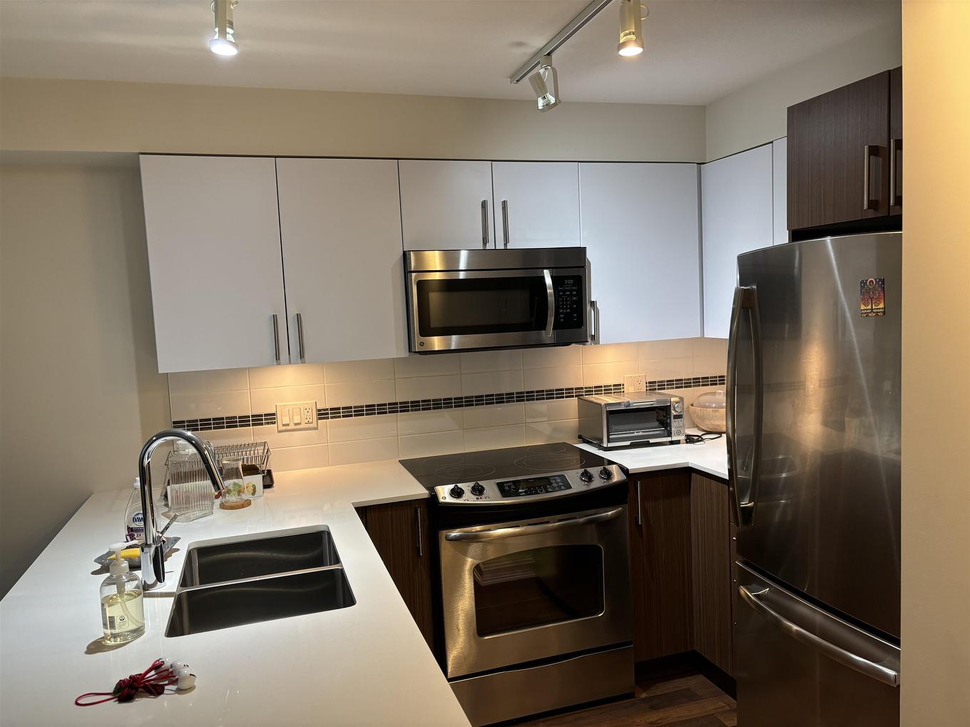 217-8733 160 Street, Surrey, BC