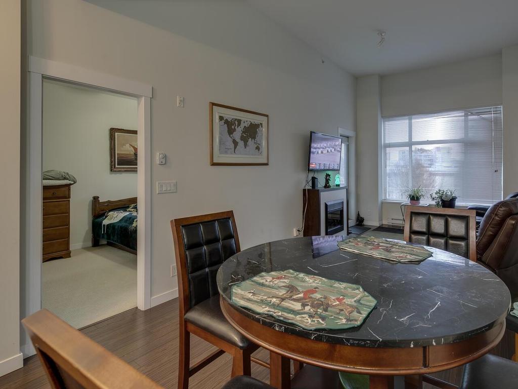 404-2943 Nelson Place, Abbotsford, BC