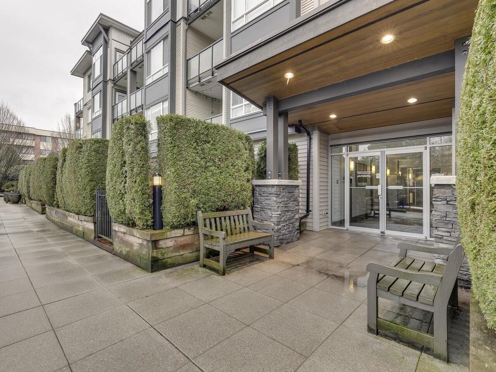 404-2943 Nelson Place, Abbotsford, BC