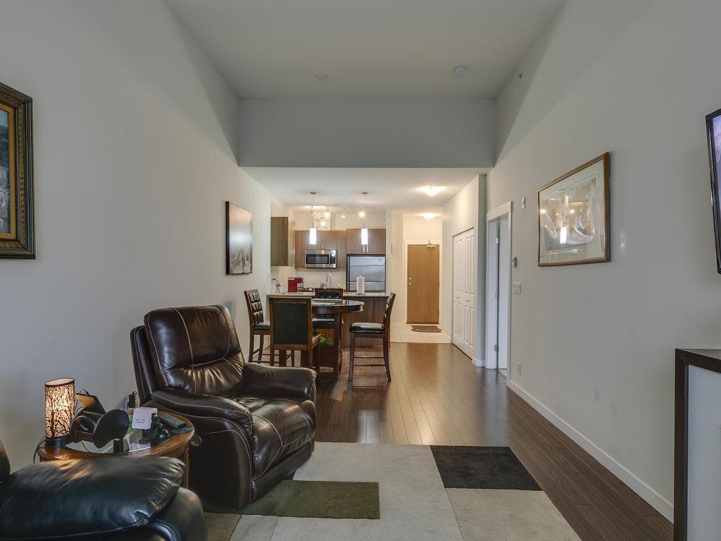 404-2943 Nelson Place, Abbotsford, BC