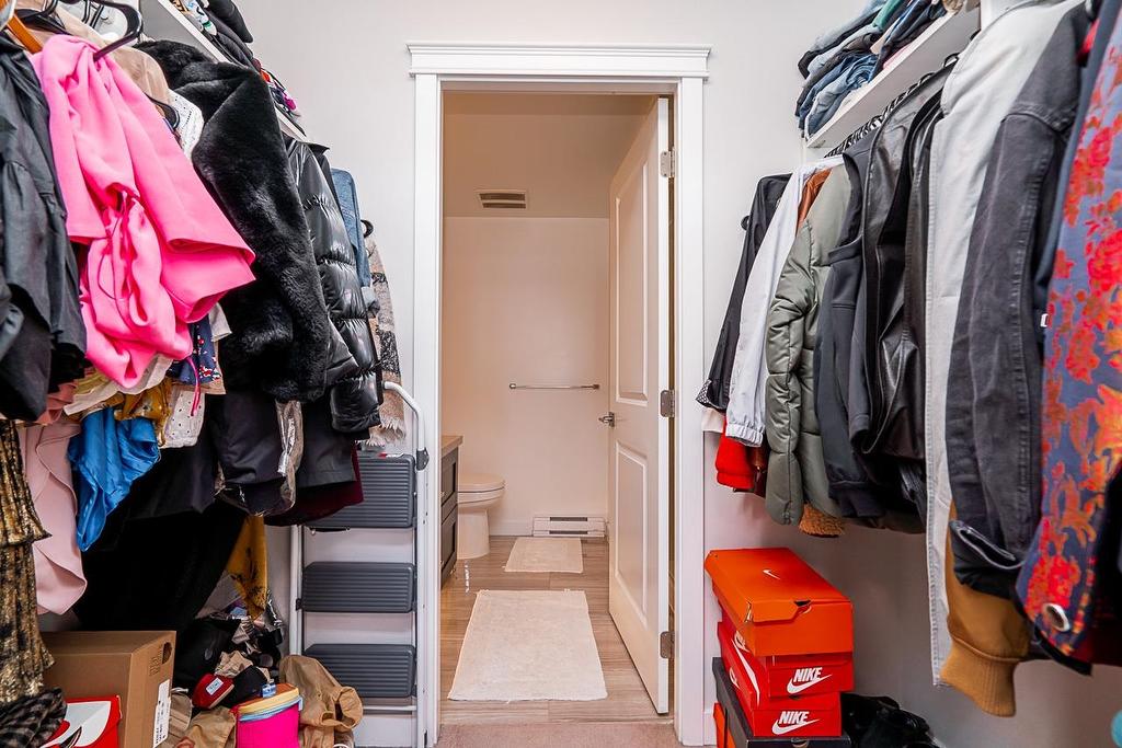 2207-11967 80 Avenue, Delta, BC