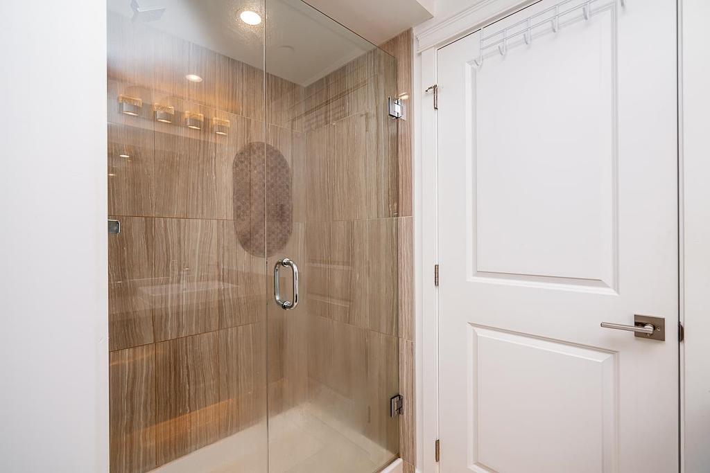 2207-11967 80 Avenue, Delta, BC