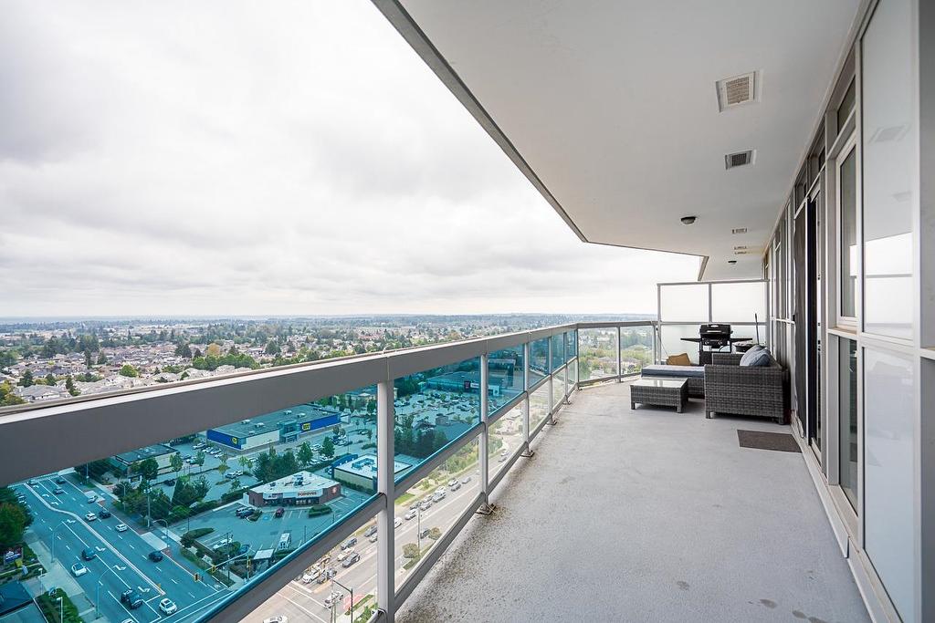 2207-11967 80 Avenue, Delta, BC