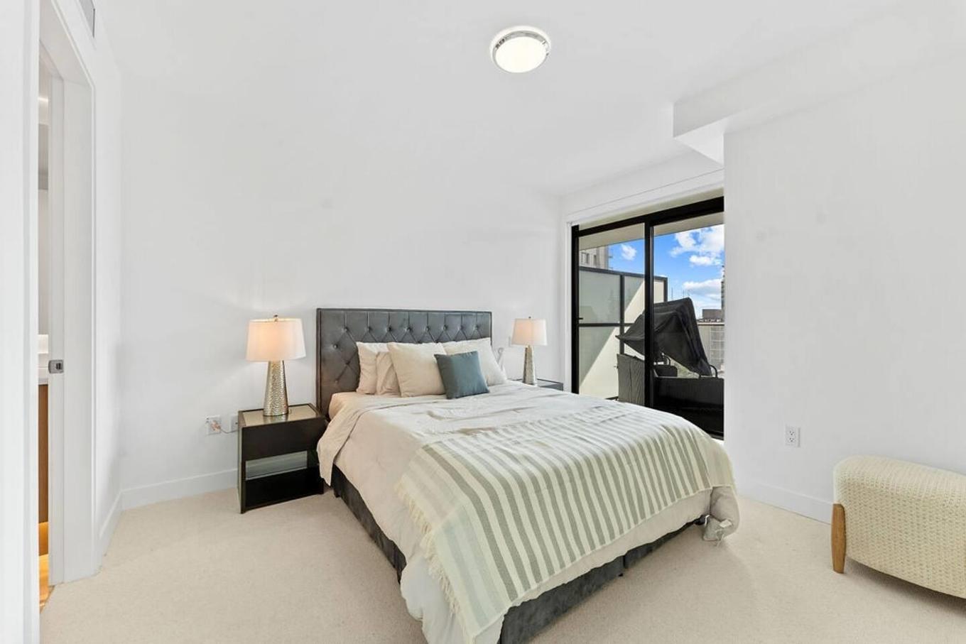 508-1588 Johnston Road, White Rock, BC