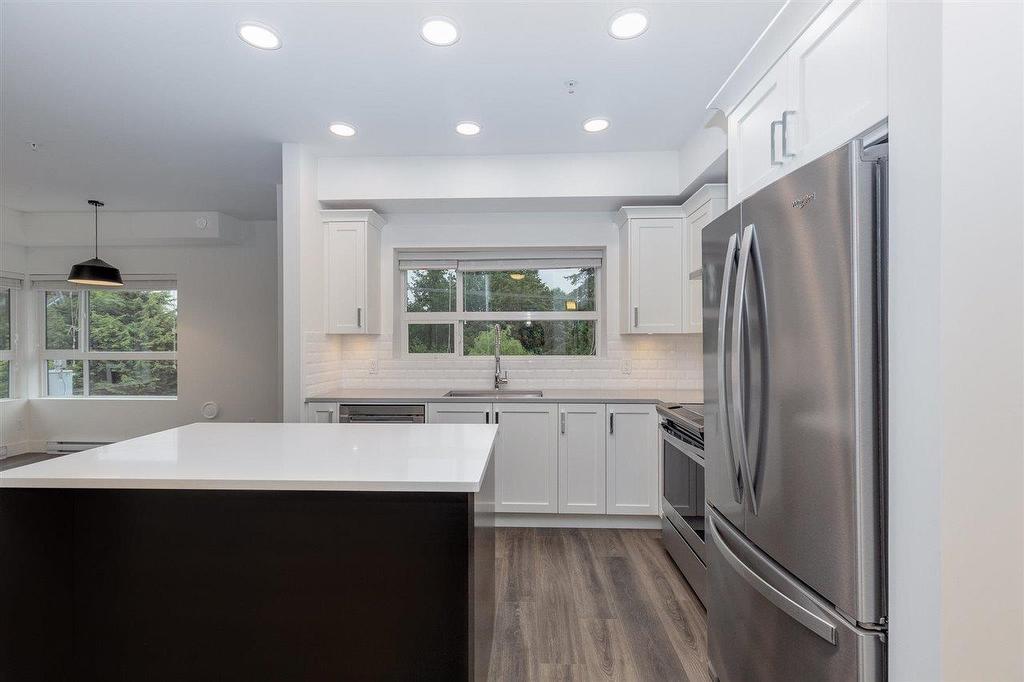 404-33568 George Ferguson Way, Abbotsford, BC