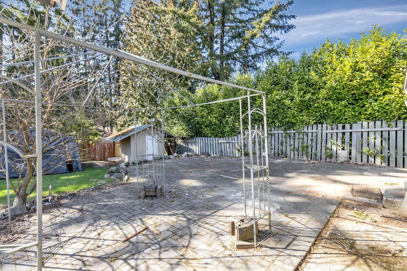 15112 Dove Place, Surrey, BC