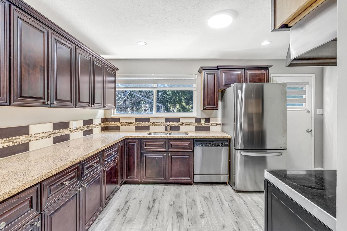 15112 Dove Place, Surrey, BC