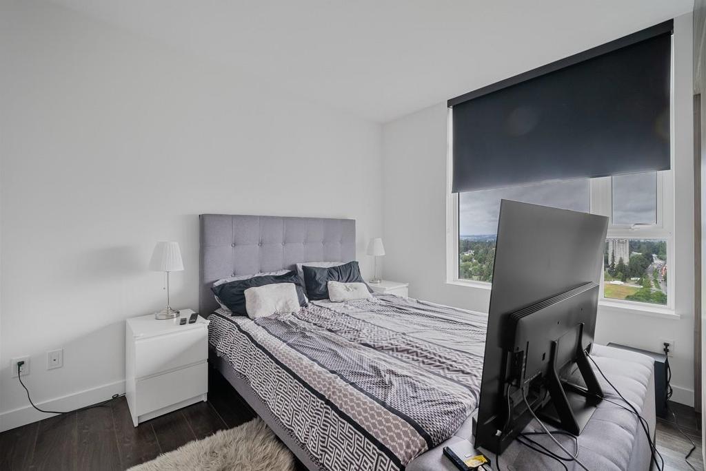 3004-9887 Whalley Boulevard, Surrey, BC