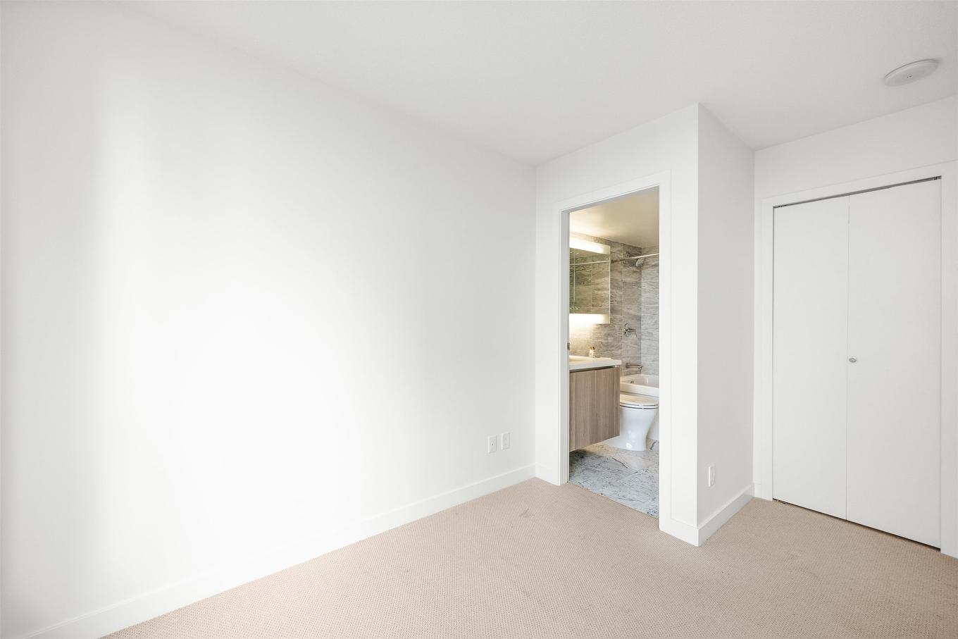 3306-13696 100 Avenue, Surrey, BC