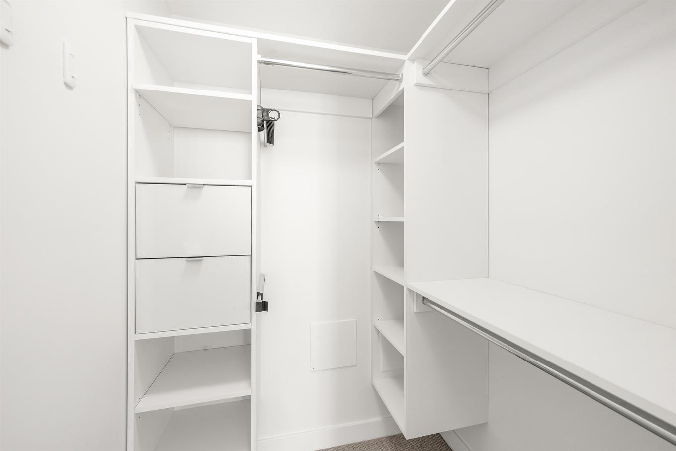 3306-13696 100 Avenue, Surrey, BC