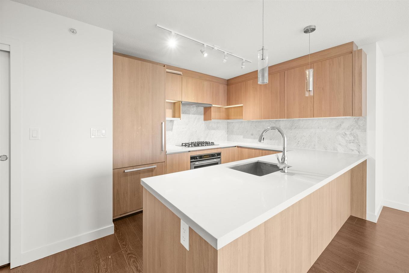 3306-13696 100 Avenue, Surrey, BC