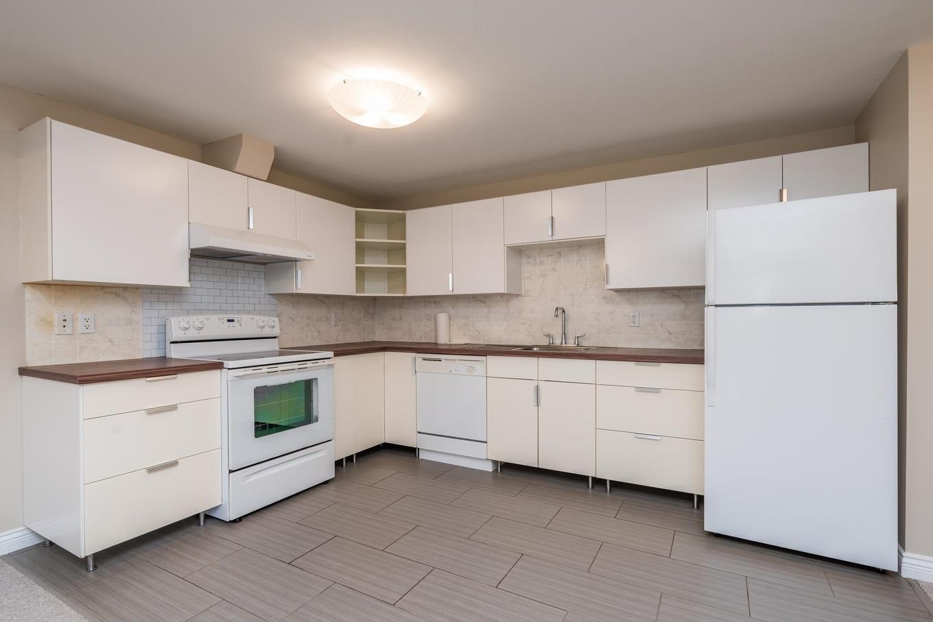 11723--11725 89A Avenue, Delta, BC