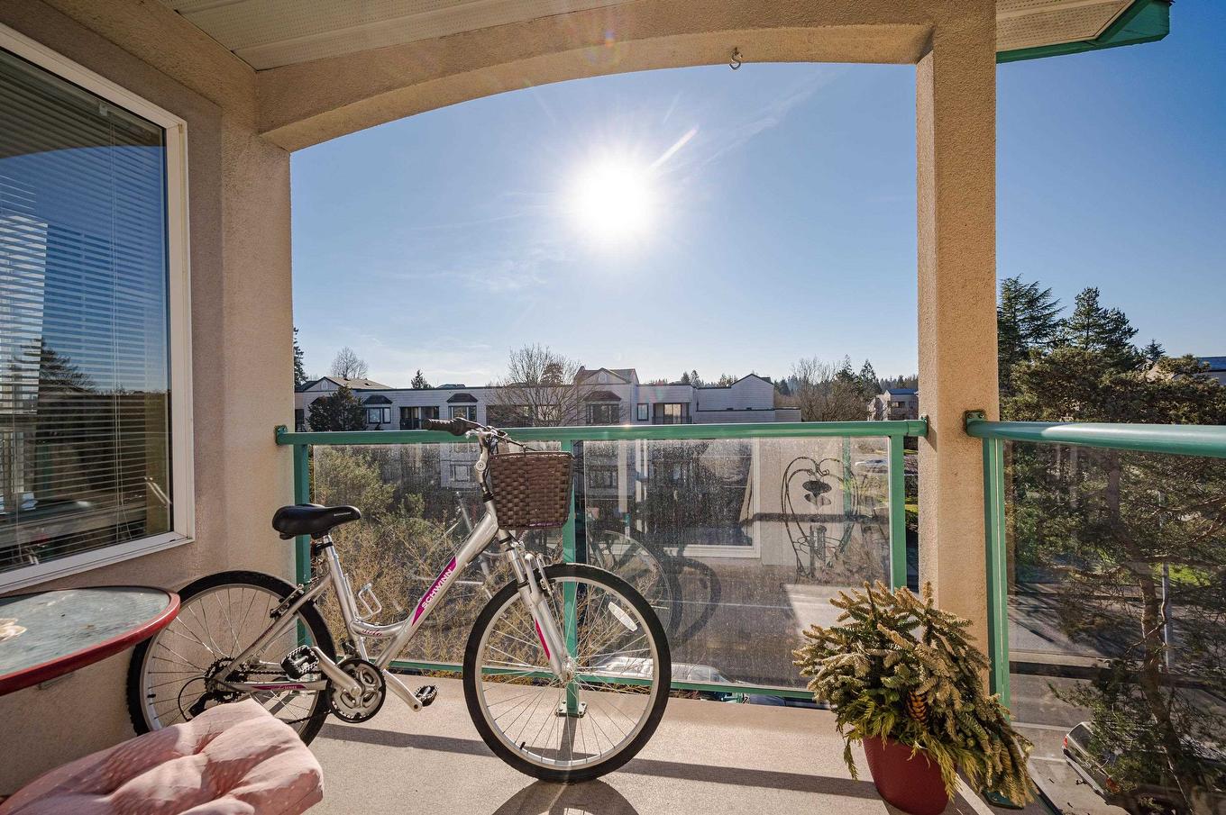 409-20443 53 Avenue, Langley, BC