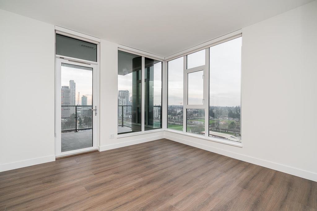 1507-10750 135A Street, Surrey, BC