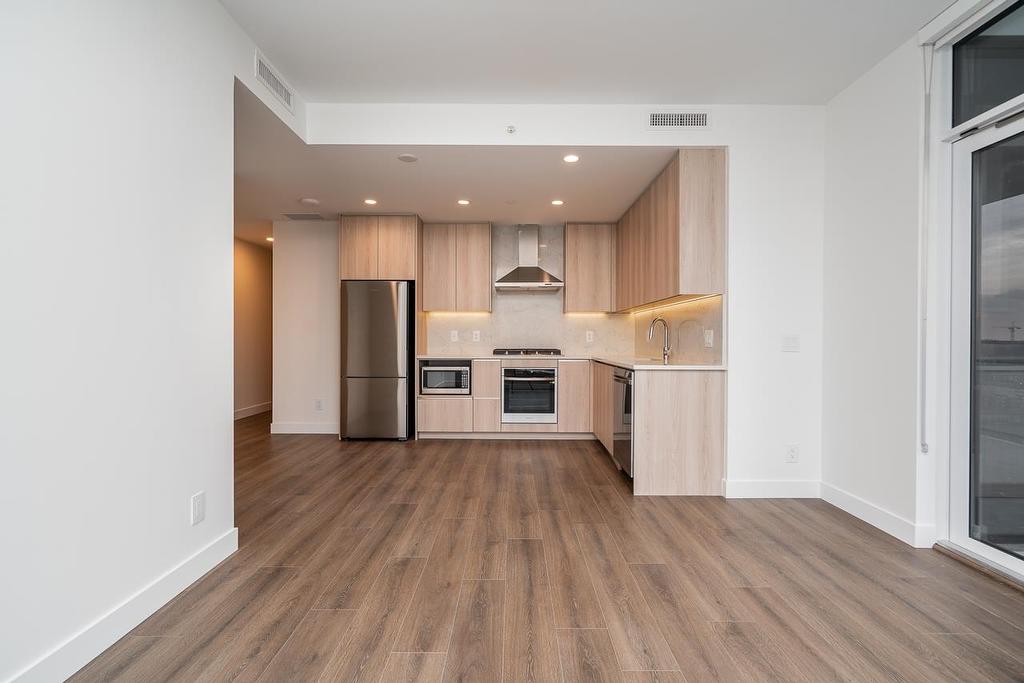 1507-10750 135A Street, Surrey, BC