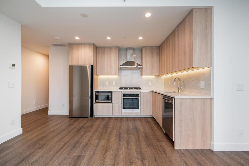 1507-10750 135A Street, Surrey, BC