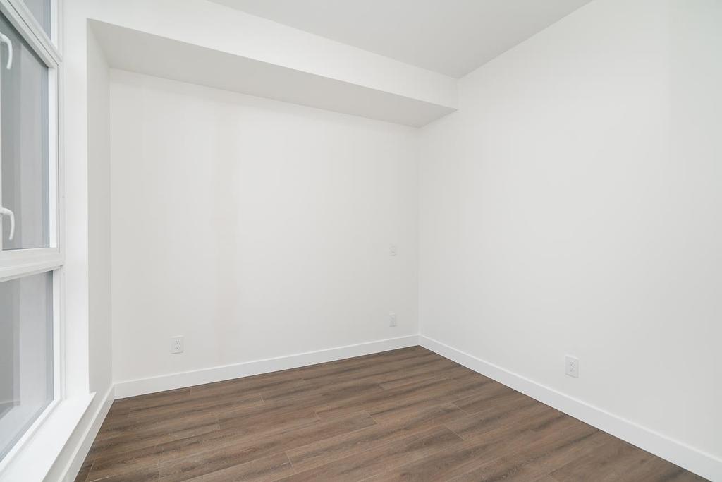 1507-10750 135A Street, Surrey, BC