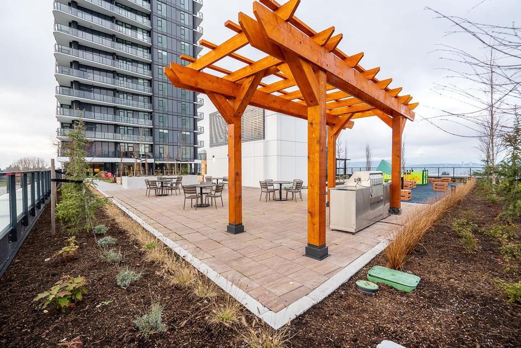 1507-10750 135A Street, Surrey, BC