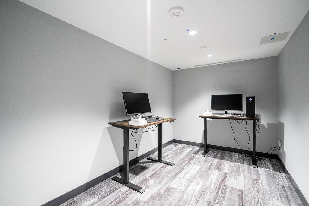 801-10750 135A Street, Surrey, BC