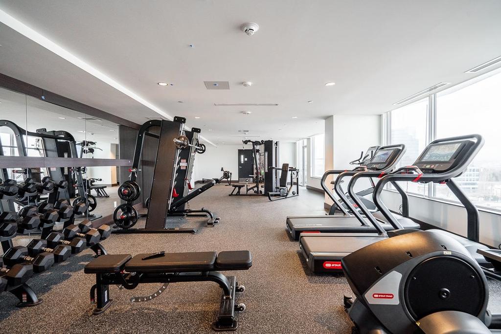 801-10750 135A Street, Surrey, BC