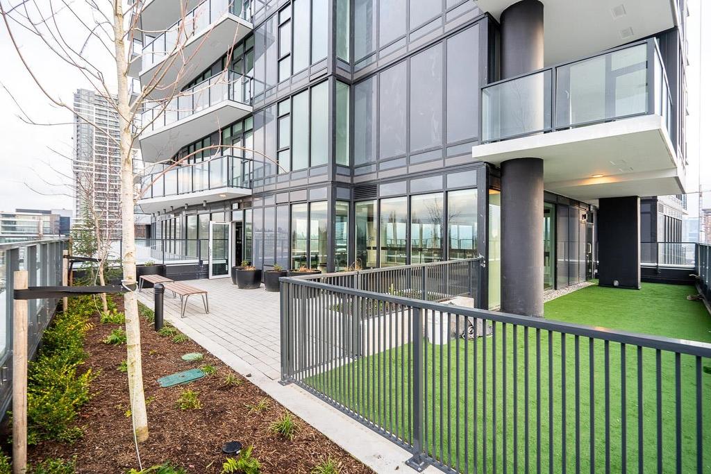 801-10750 135A Street, Surrey, BC