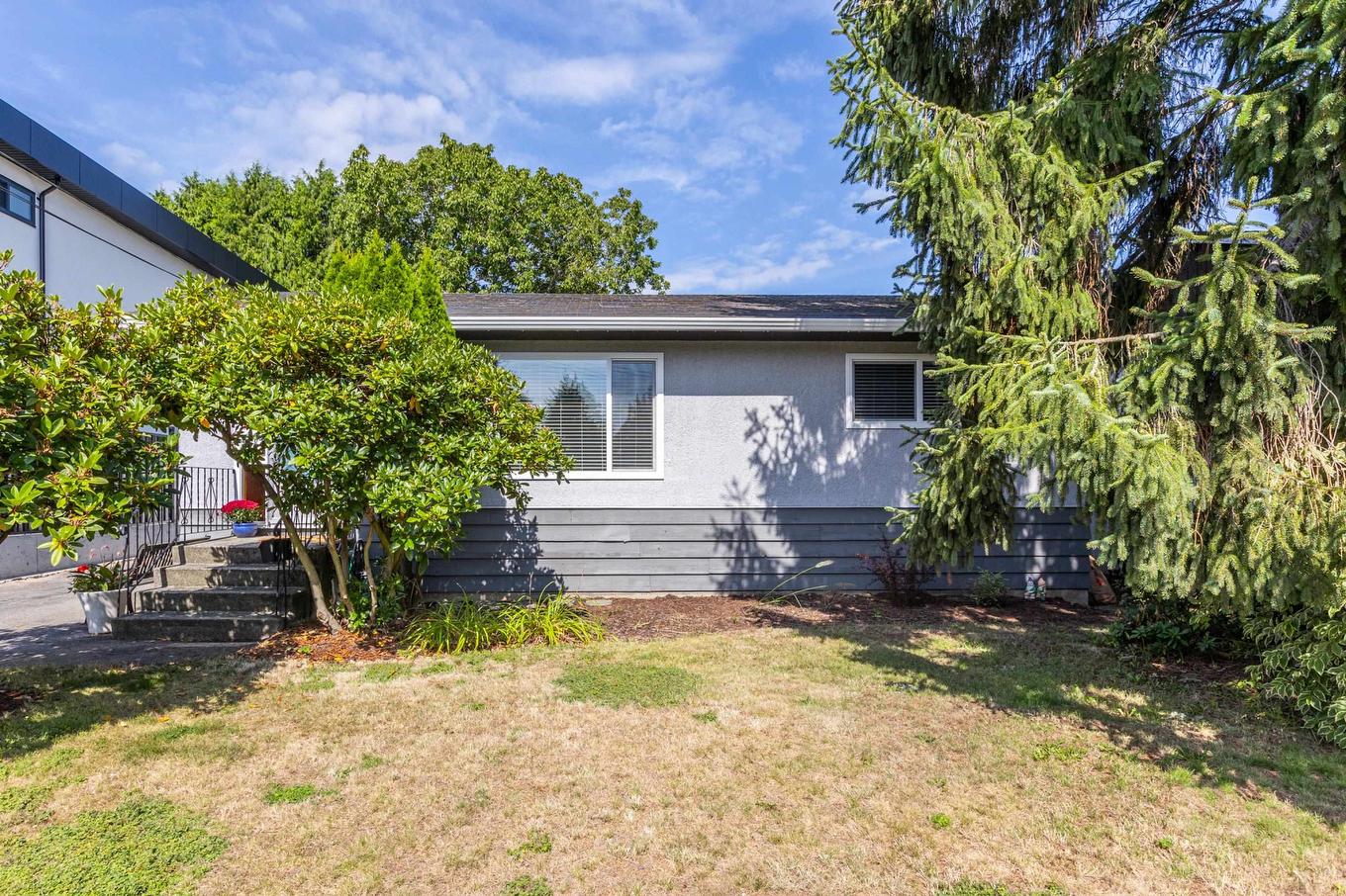 15873 Vine Avenue, White Rock, BC
