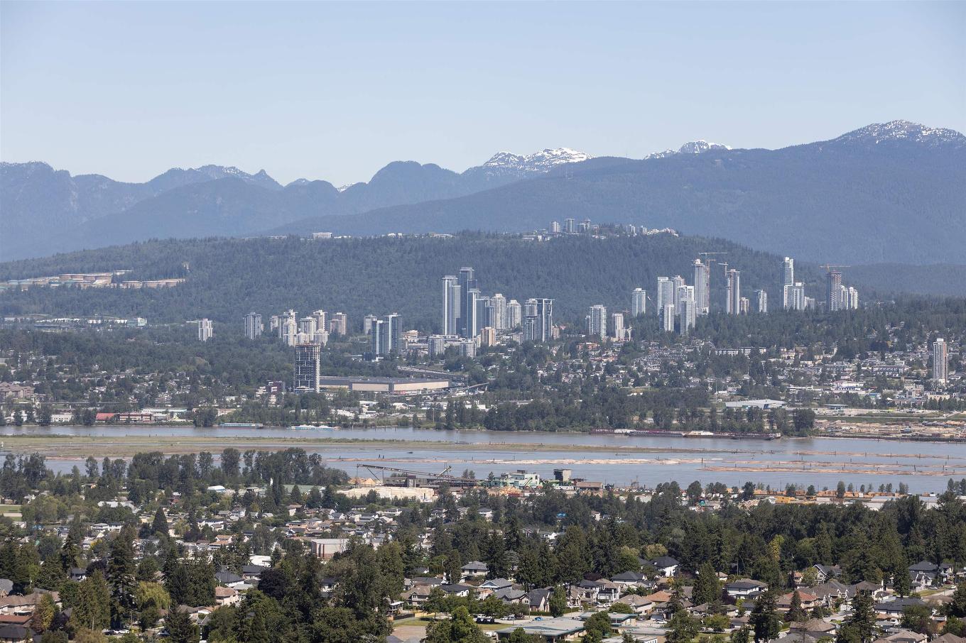 1301-13350 Central Avenue, Surrey, BC