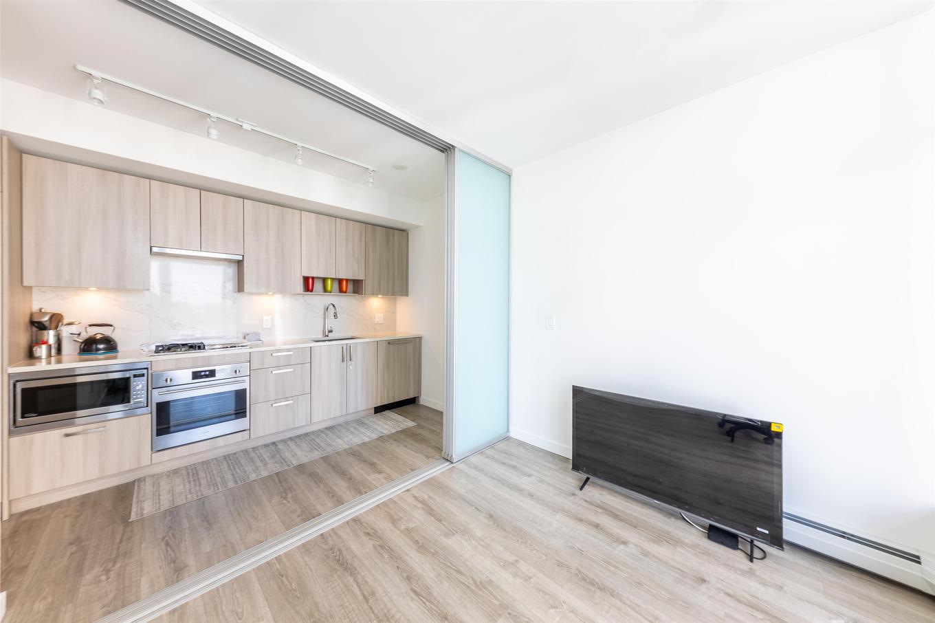 1301-13350 Central Avenue, Surrey, BC