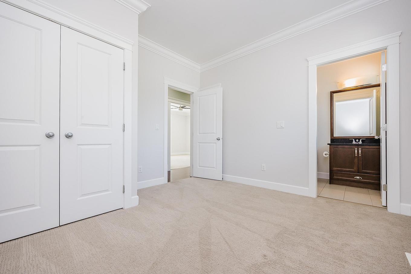 2807 Maple Street, Abbotsford, BC