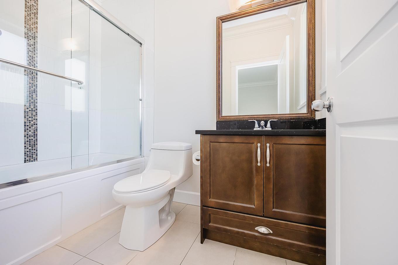 2807 Maple Street, Abbotsford, BC