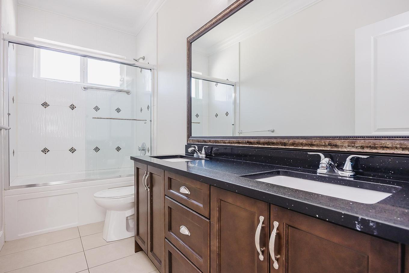 2807 Maple Street, Abbotsford, BC