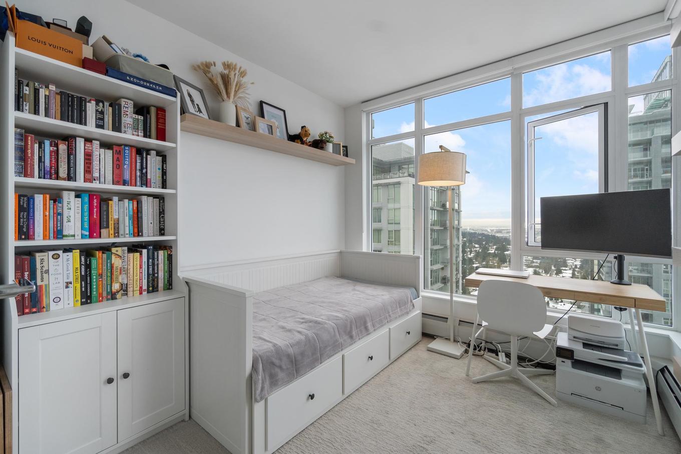 3102-13350 Central Avenue, Surrey, BC