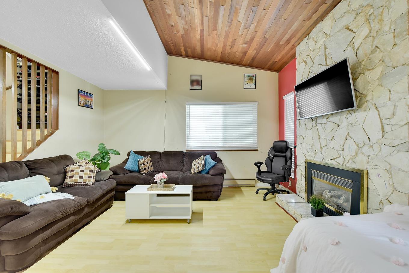 7390 129 Street, Surrey, BC