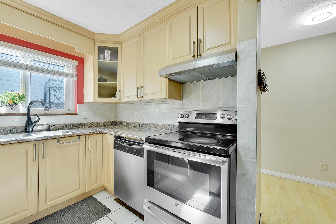 7390 129 Street, Surrey, BC