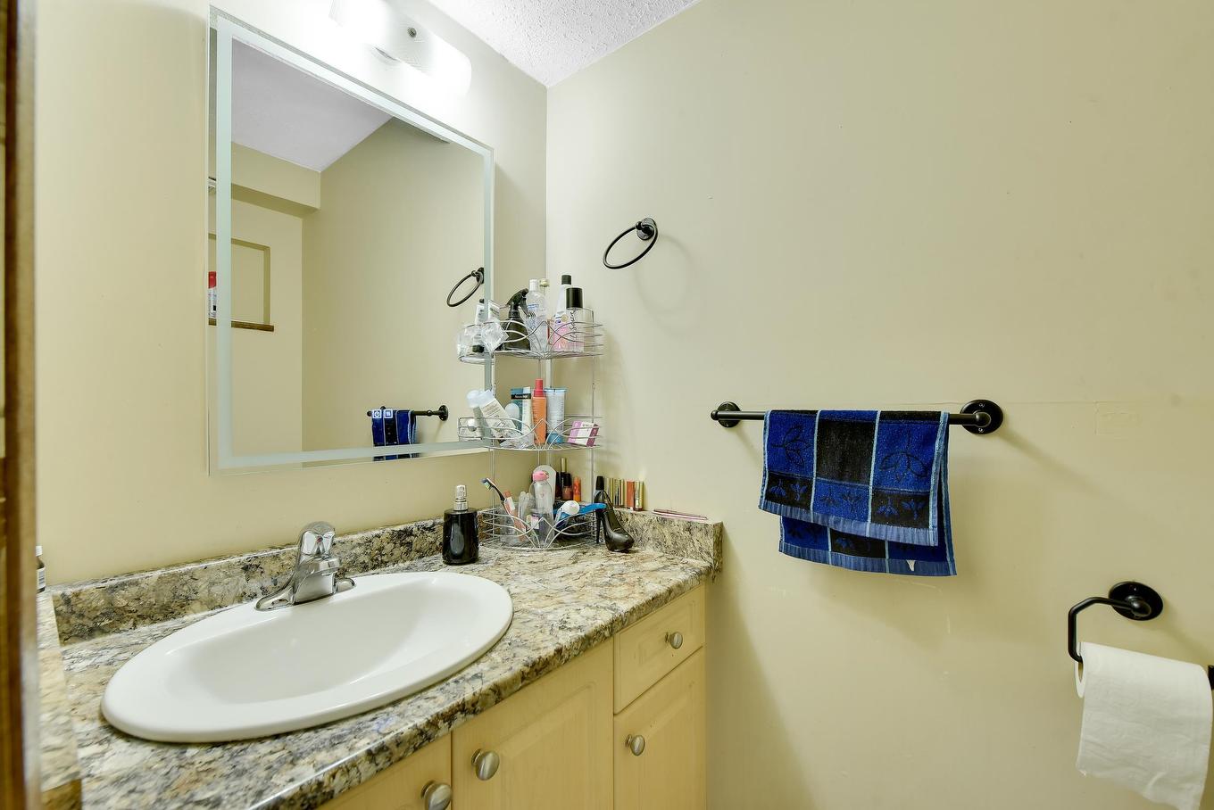 7390 129 Street, Surrey, BC