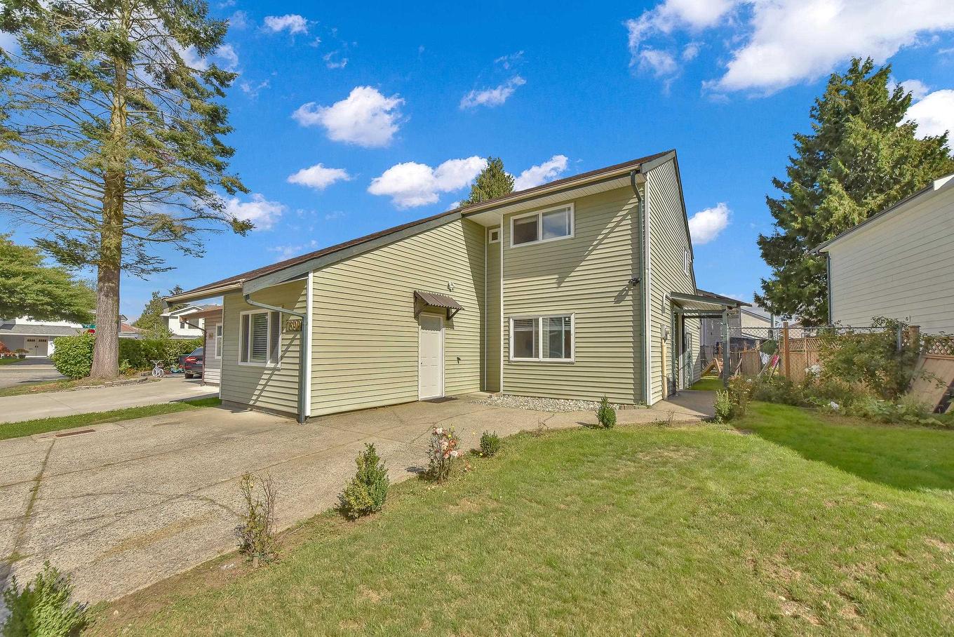 7390 129 Street, Surrey, BC