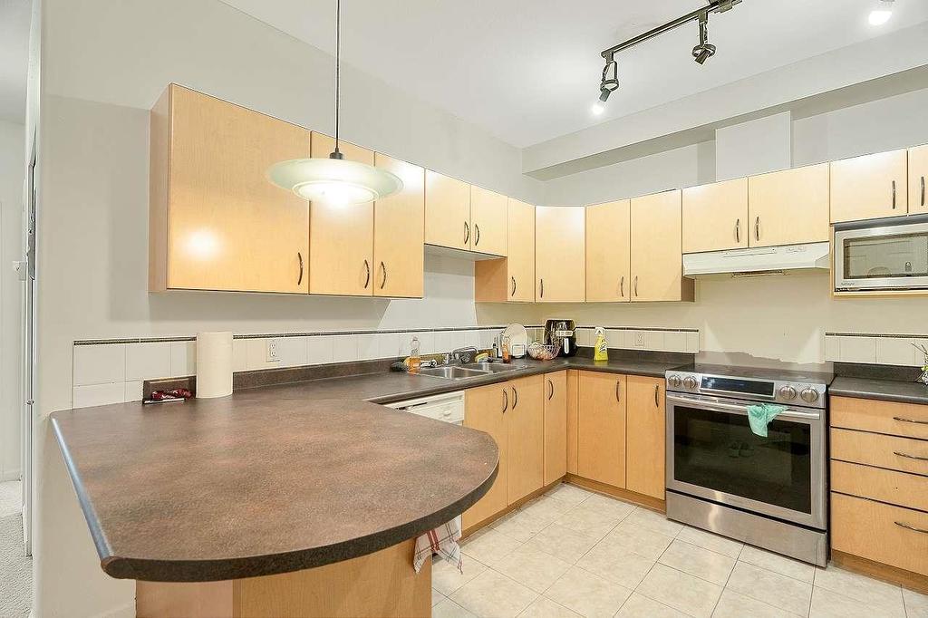 416-20200 56 Avenue, Langley, BC