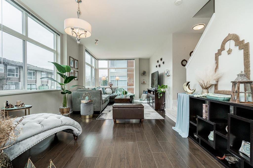 89-16222 23A Avenue, Surrey, BC