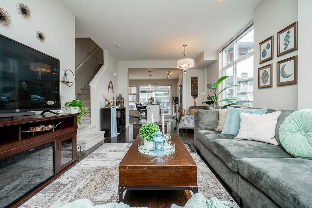 89-16222 23A Avenue, Surrey, BC