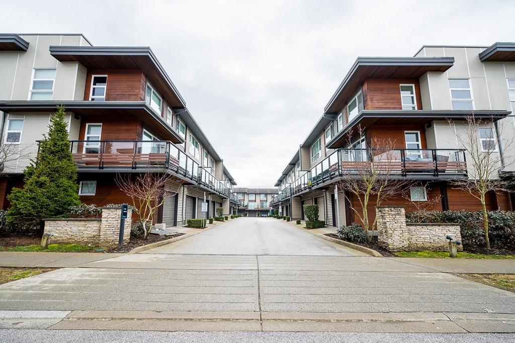 89-16222 23A Avenue, Surrey, BC