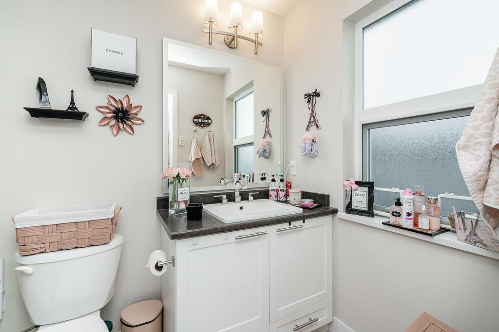 89-16222 23A Avenue, Surrey, BC